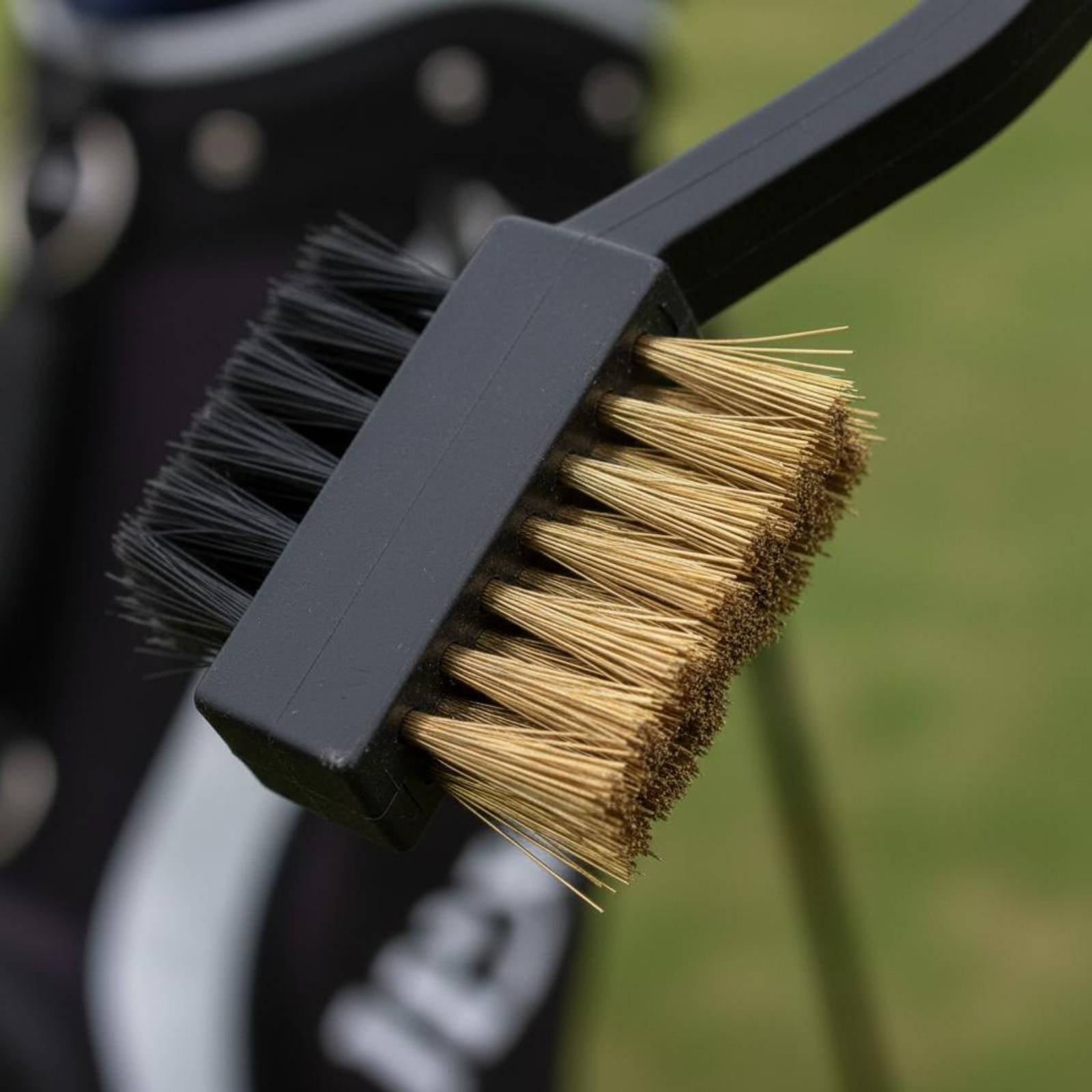 Spazzola per mazze da golf a d - Golf Clubs recensione e prezzo